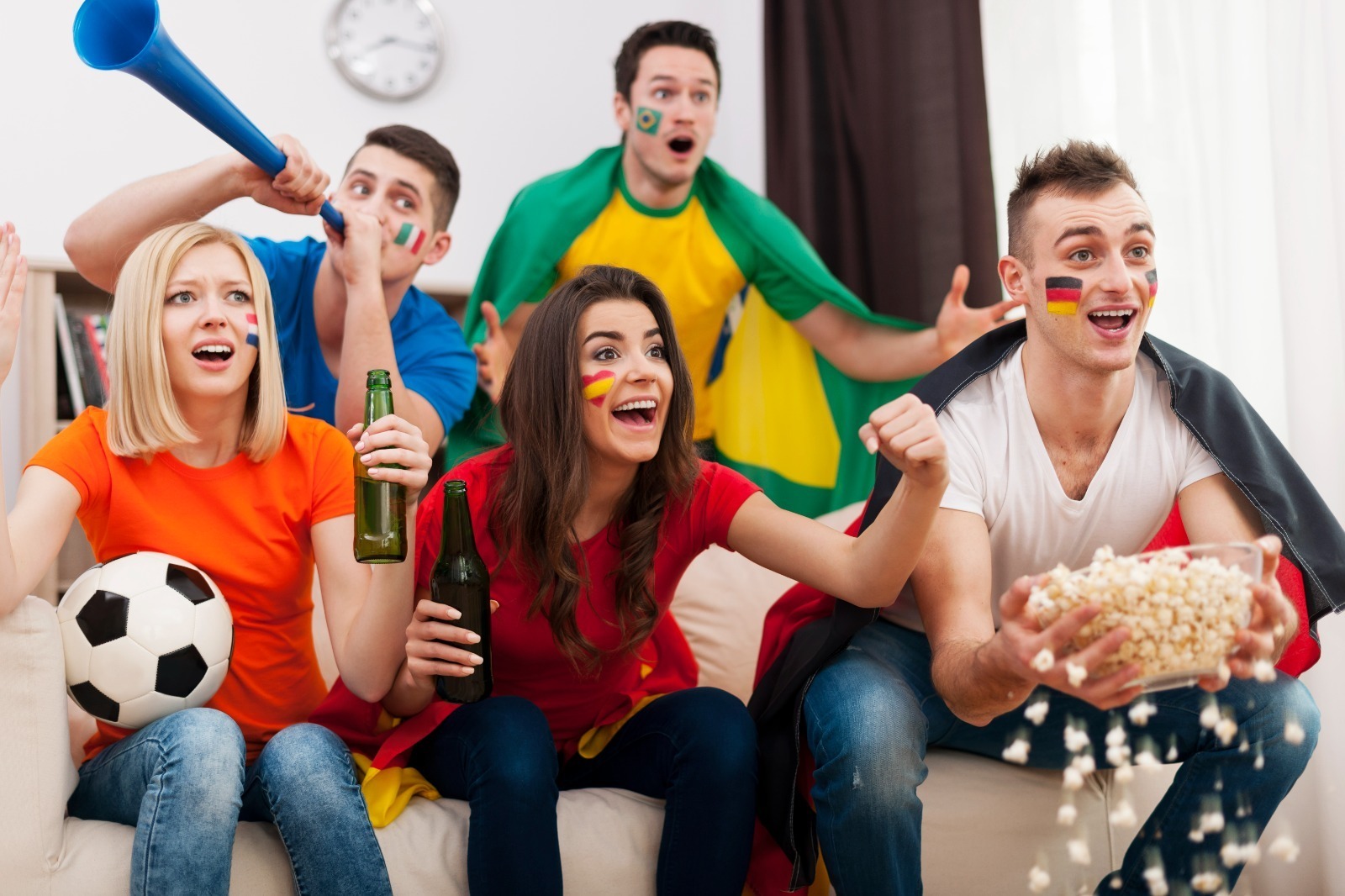 Vai assistir Brasil x Haiti? Rádio e TV aberta são opções “rápidas” para acompanhar o Mundial