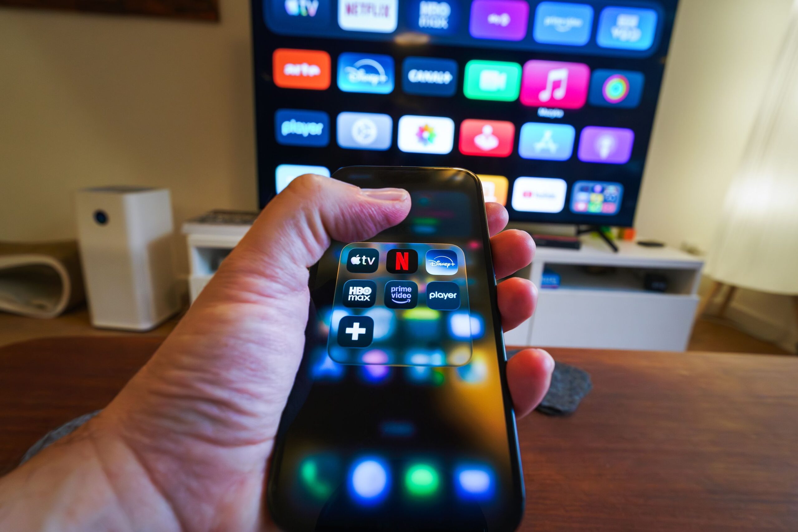 Streamings na TV e celular (Foto: Pexels)