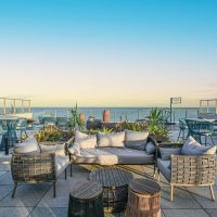 Rooftops ganham espaço na gastronomia e no mercado imobiliário de João Pessoa